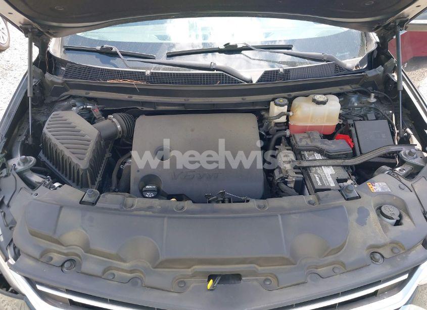 Photo 10 of 2018 Chevrolet Traverse 1LT (VIN 1GNERGKW5JJ231811)