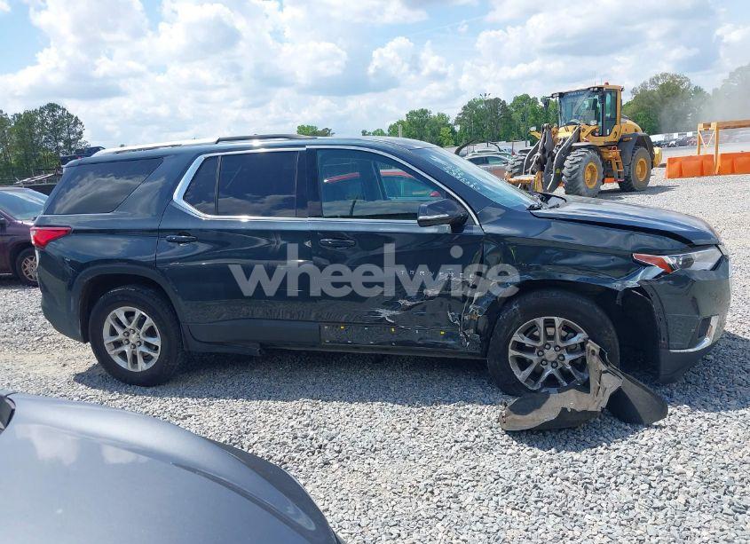 Photo 14 of 2018 Chevrolet Traverse 1LT (VIN 1GNERGKW5JJ231811)