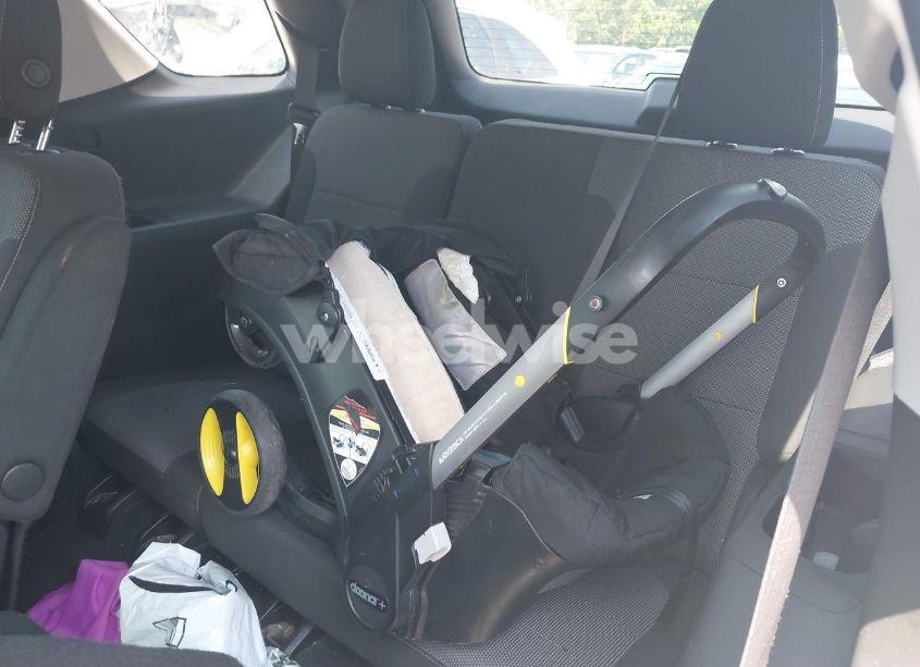 Photo 18 of 2018 Chevrolet Traverse 1LT (VIN 1GNERGKW5JJ231811)