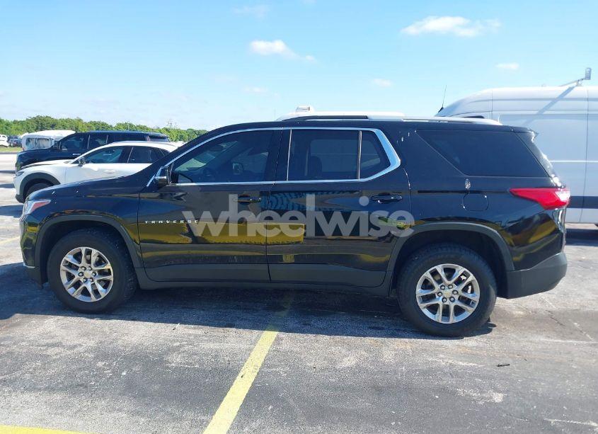 Photo 14 of 2018 Chevrolet Traverse 1LT (VIN 1GNERGKW5JJ257731)