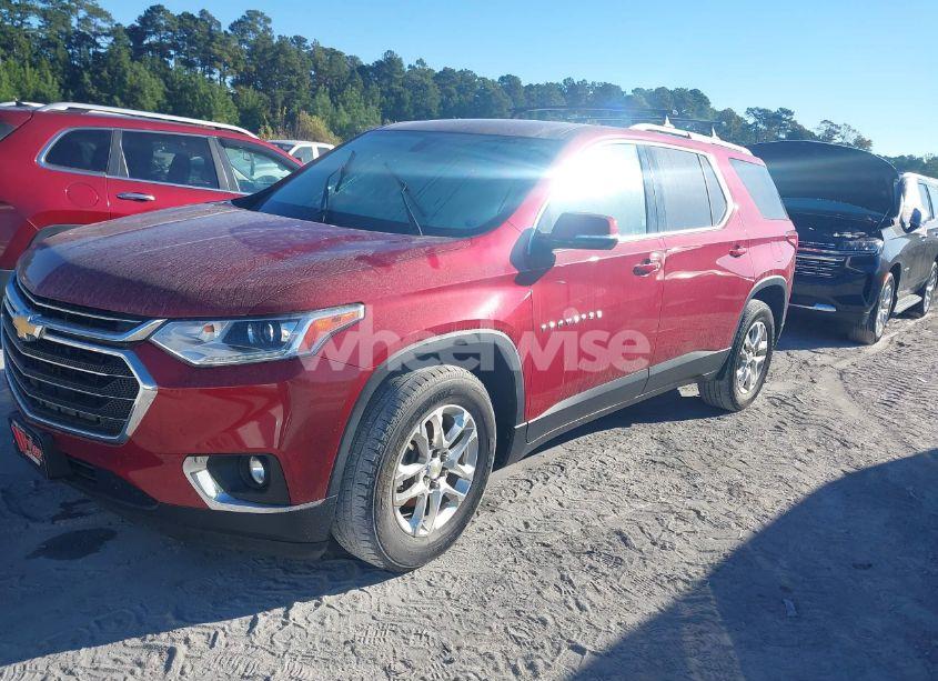 Photo 2 of 2018 Chevrolet Traverse 1LT (VIN 1GNERGKW5JJ259544)