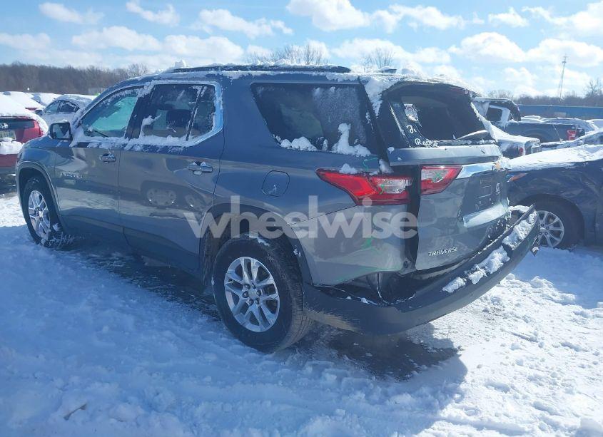 Photo 3 of 2019 Chevrolet Traverse 1LT (VIN 1GNERGKW5KJ100685)