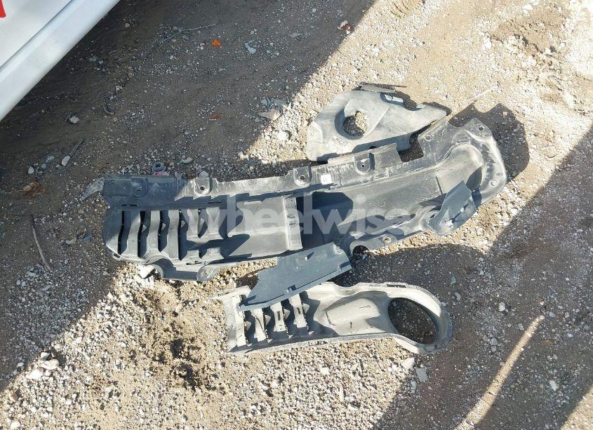 Photo 12 of 2019 Chevrolet Traverse 1LT (VIN 1GNERGKW5KJ143343)