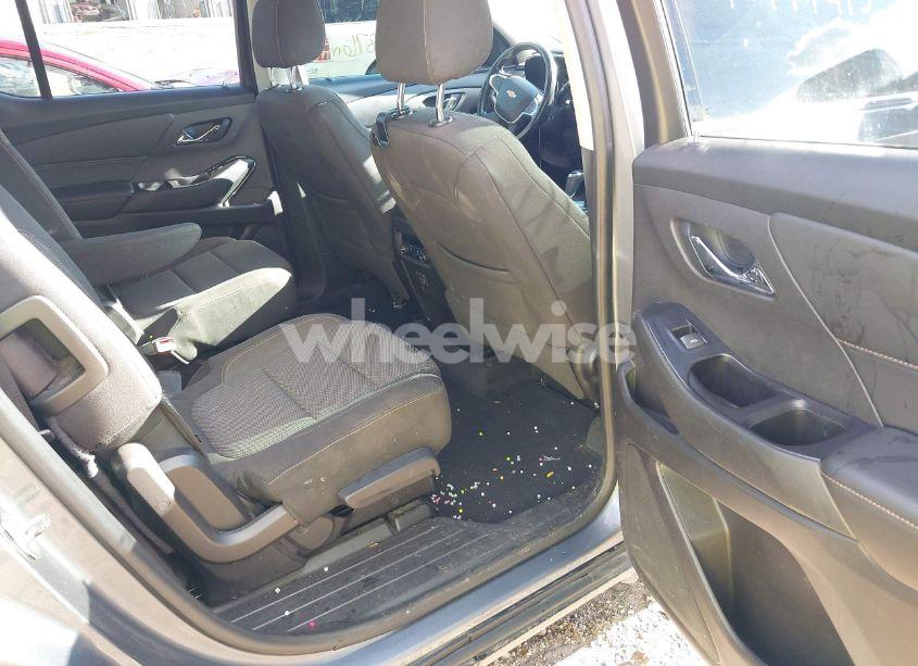 Photo 8 of 2019 Chevrolet Traverse 1LT (VIN 1GNERGKW5KJ143343)