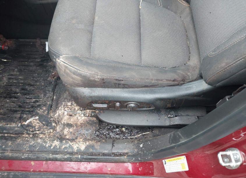 Photo 19 of 2019 Chevrolet Traverse 1LT (VIN 1GNERGKW5KJ304094)