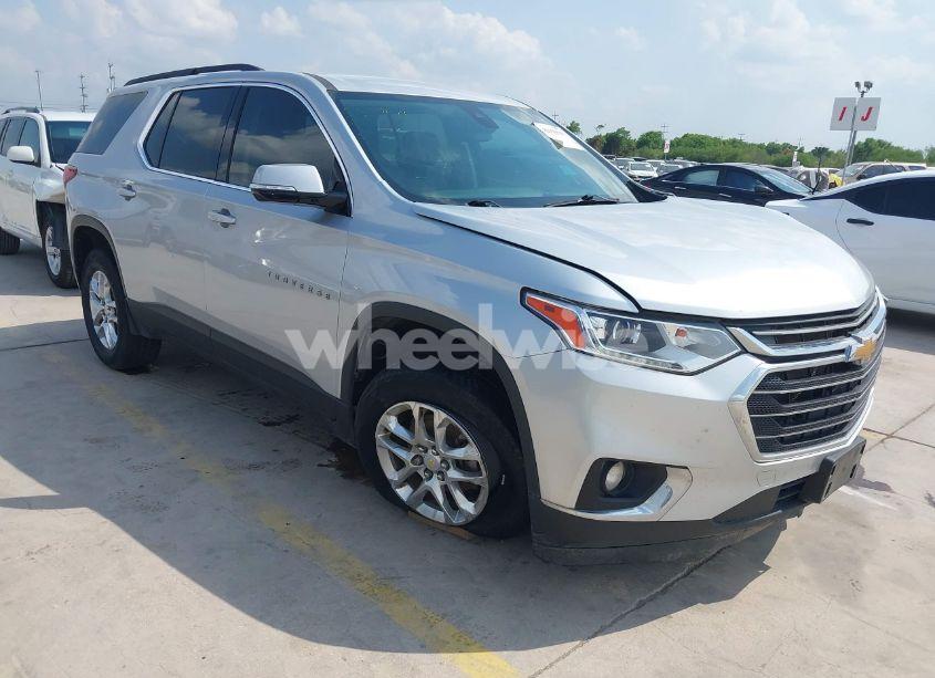2020 Chevrolet Traverse FWD LT CLOTH (VIN 1GNERGKW5LJ242035) main photo