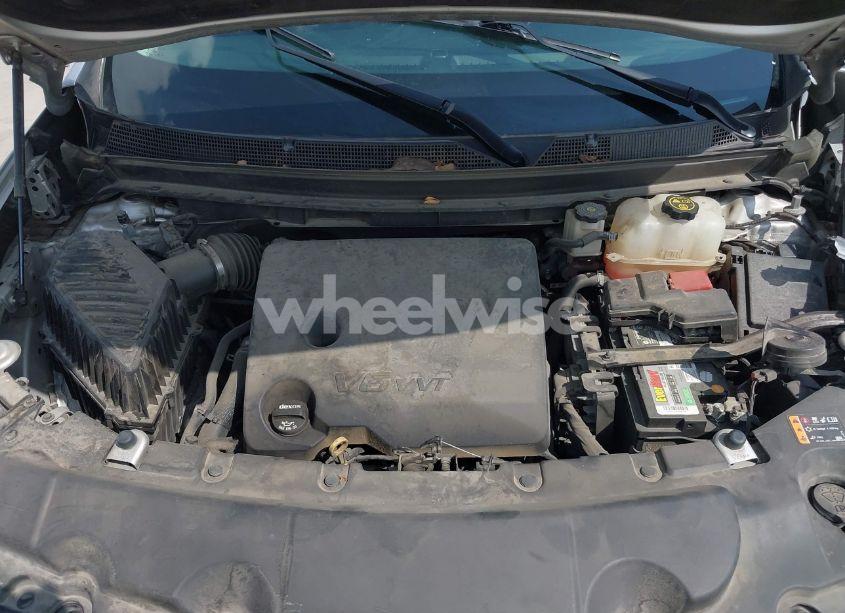 Photo 10 of 2020 Chevrolet Traverse FWD LT CLOTH (VIN 1GNERGKW5LJ242035)