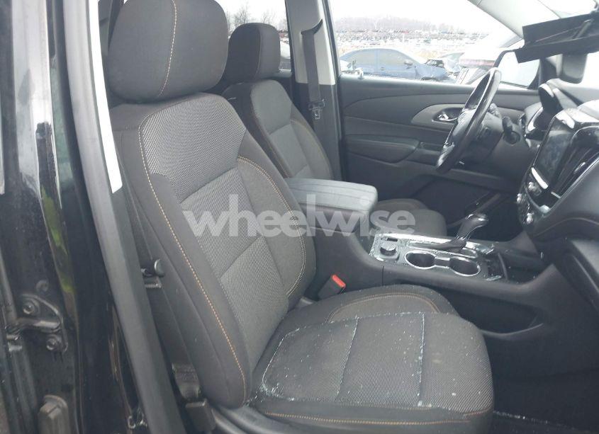 Photo 5 of 2020 Chevrolet Traverse FWD LT CLOTH (VIN 1GNERGKW5LJ251060)