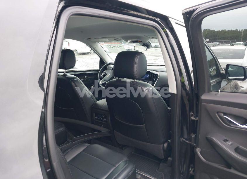 Photo 8 of 2021 Chevrolet Traverse FWD LT CLOTH (VIN 1GNERGKW5MJ208565)