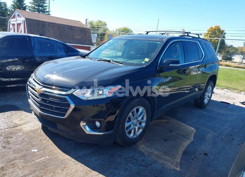 Photo 2 of 2021 Chevrolet Traverse FWD LT CLOTH (VIN 1GNERGKW5MJ252145)