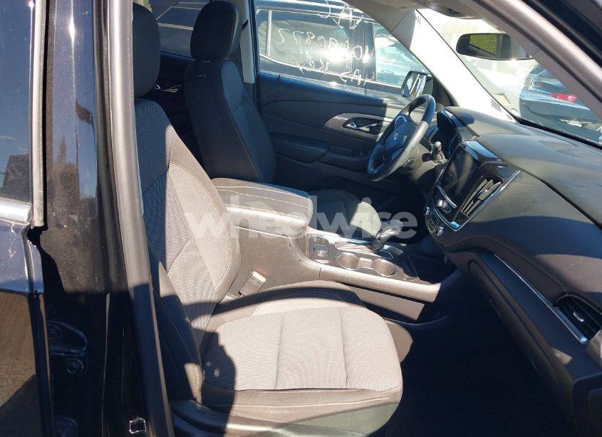 Photo 5 of 2021 Chevrolet Traverse FWD LT CLOTH (VIN 1GNERGKW5MJ252145)