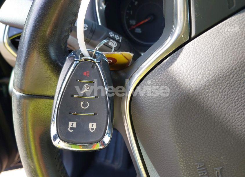 Photo 11 of 2022 Chevrolet Traverse FWD LT CLOTH (VIN 1GNERGKW5NJ163323)