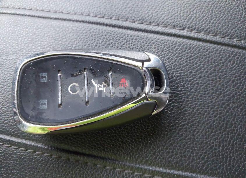 Photo 11 of 2022 Chevrolet Traverse FWD LT CLOTH (VIN 1GNERGKW5NJ167243)