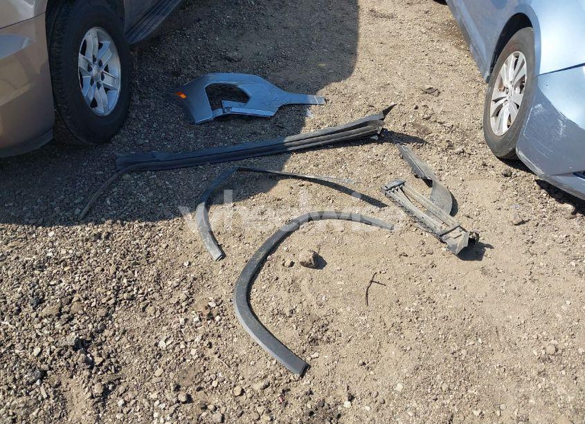 Photo 12 of 2023 Chevrolet Traverse FWD LT CLOTH (VIN 1GNERGKW5PJ124931)