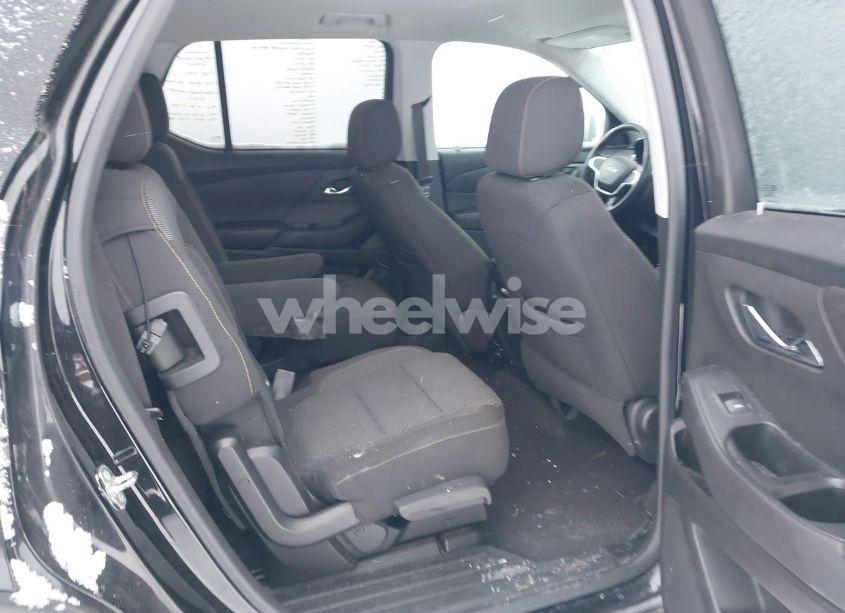 Photo 8 of 2018 Chevrolet Traverse 1LT (VIN 1GNERGKW6JJ104503)