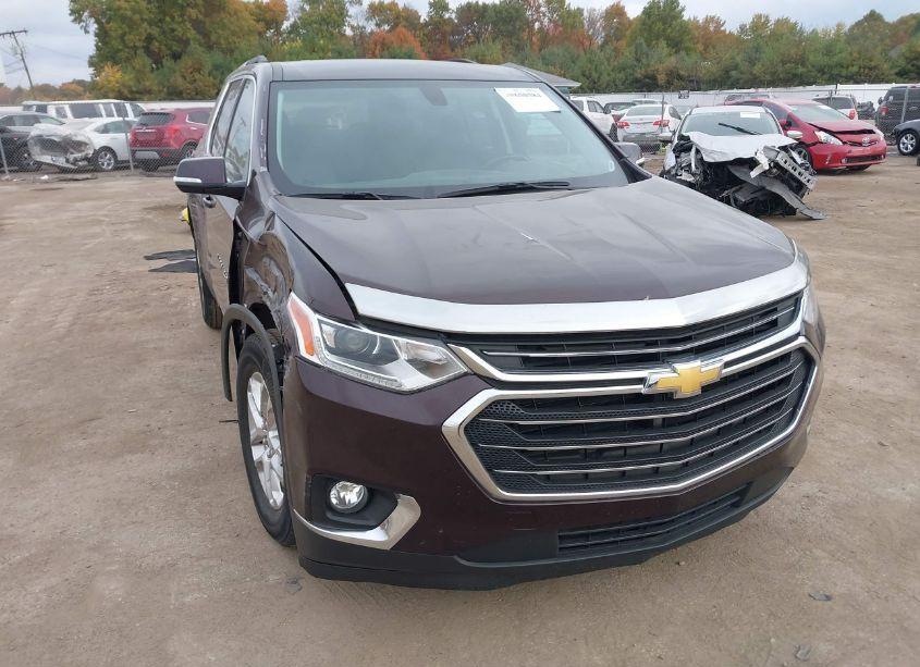 2018 Chevrolet Traverse 1LT (VIN 1GNERGKW6JJ107918) main photo
