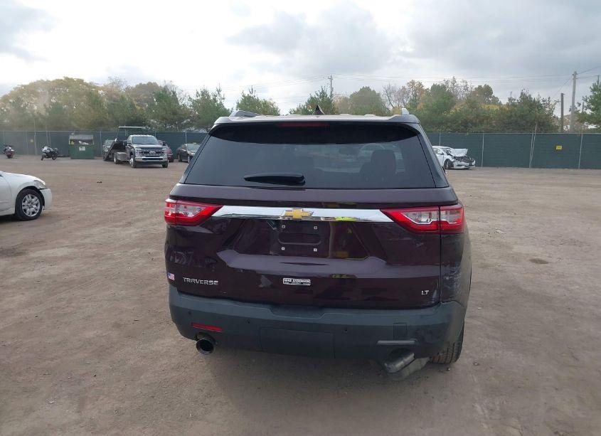 Photo 16 of 2018 Chevrolet Traverse 1LT (VIN 1GNERGKW6JJ107918)