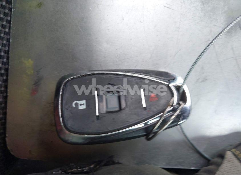 Photo 11 of 2018 Chevrolet Traverse 1LT (VIN 1GNERGKW6JJ164474)