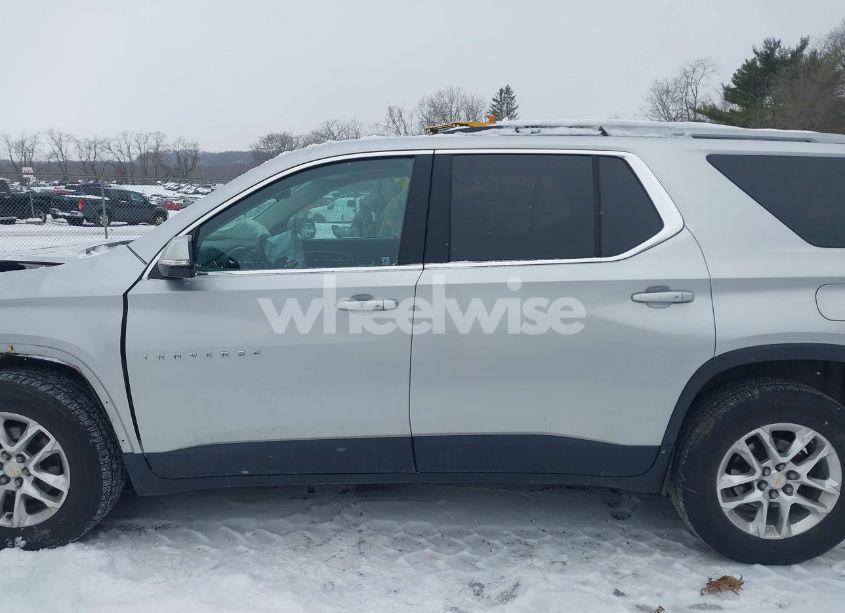 Photo 15 of 2018 Chevrolet Traverse 1LT (VIN 1GNERGKW6JJ164474)