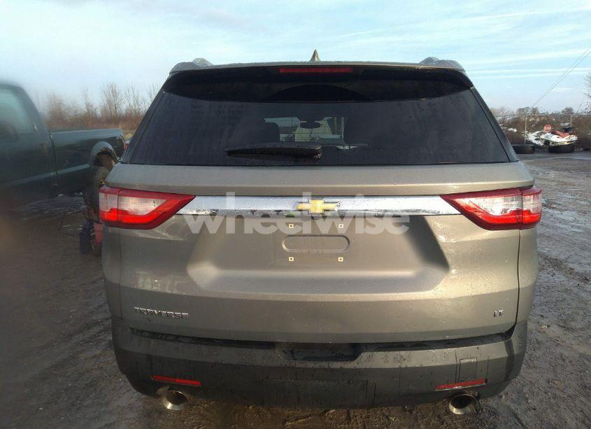 Photo 16 of 2018 Chevrolet Traverse 1LT (VIN 1GNERGKW6JJ245488)