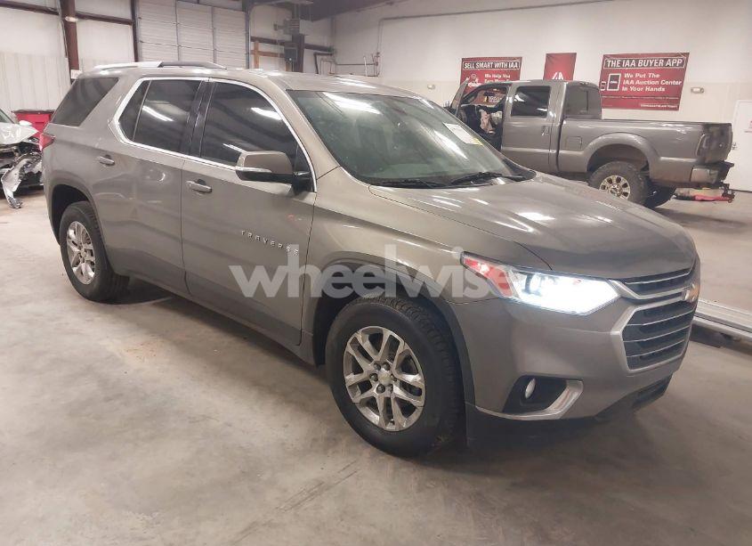2018 Chevrolet Traverse 1LT (VIN 1GNERGKW6JJ270276) main photo
