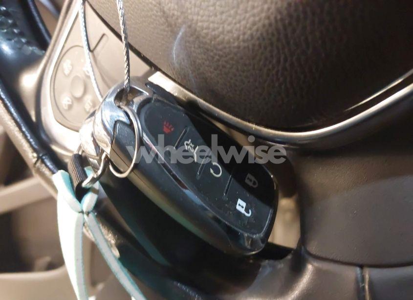 Photo 11 of 2018 Chevrolet Traverse 1LT (VIN 1GNERGKW6JJ270276)