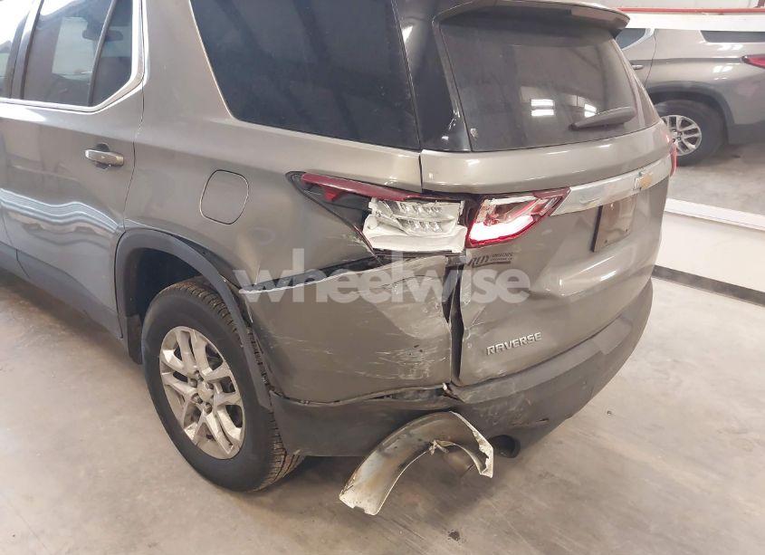 Photo 6 of 2018 Chevrolet Traverse 1LT (VIN 1GNERGKW6JJ270276)