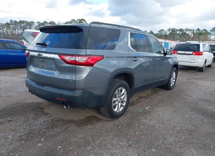 Photo 4 of 2019 Chevrolet Traverse 1LT (VIN 1GNERGKW6KJ190896)