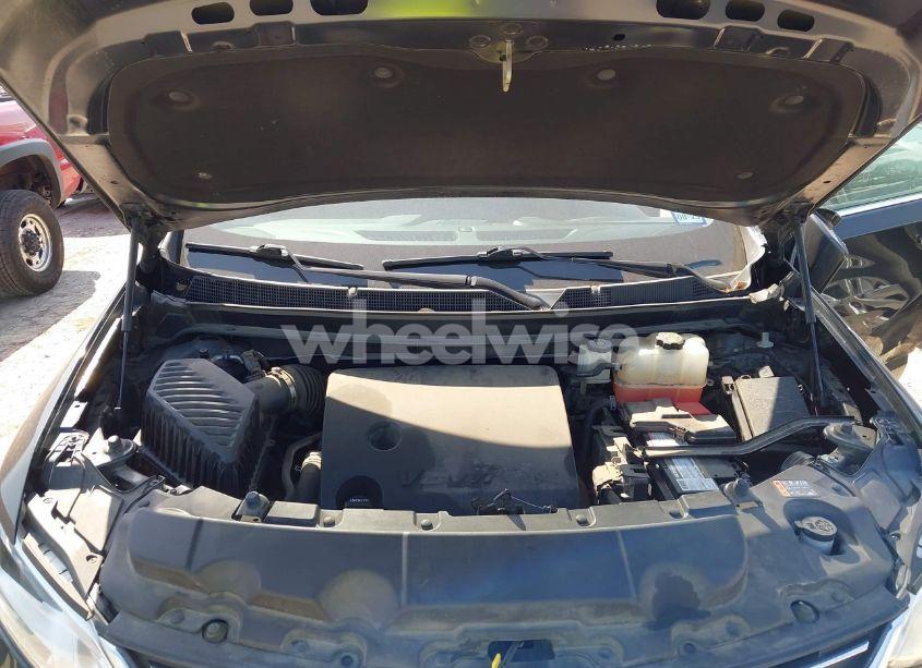 Photo 10 of 2019 Chevrolet Traverse 1LT (VIN 1GNERGKW6KJ305612)