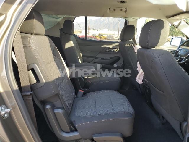 Photo 12 of 2020 CHEVROLET TRAVERSE LT (VIN 1GNERGKW6LJ127668)