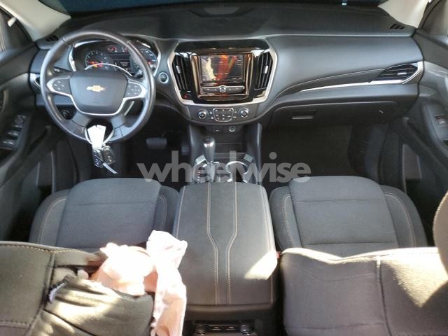 Photo 9 of 2020 CHEVROLET TRAVERSE LT (VIN 1GNERGKW6LJ127668)