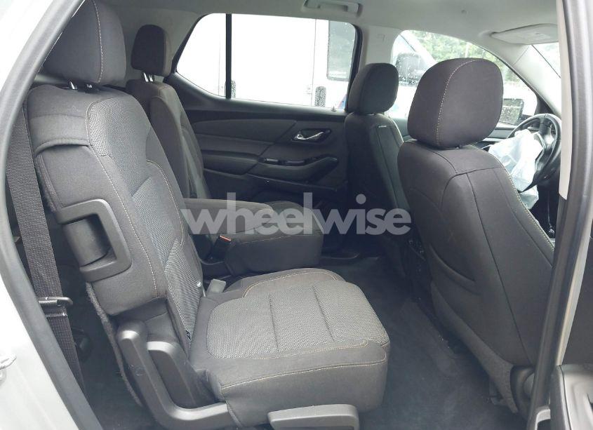 Photo 8 of 2020 Chevrolet Traverse FWD LT CLOTH (VIN 1GNERGKW6LJ127816)