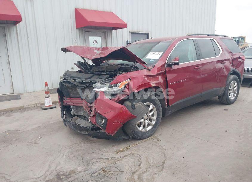 Photo 2 of 2020 Chevrolet Traverse FWD LT CLOTH (VIN 1GNERGKW6LJ317647)