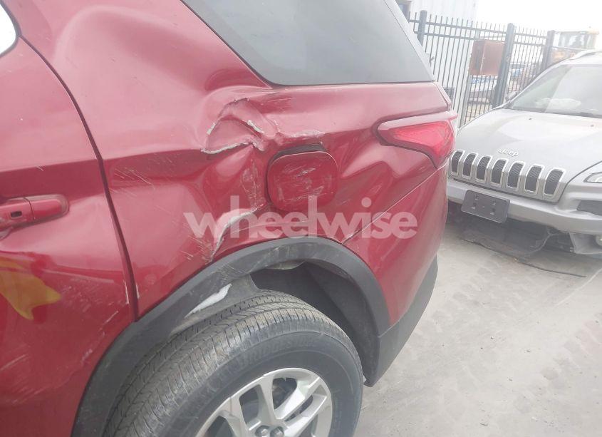 Photo 6 of 2020 Chevrolet Traverse FWD LT CLOTH (VIN 1GNERGKW6LJ317647)