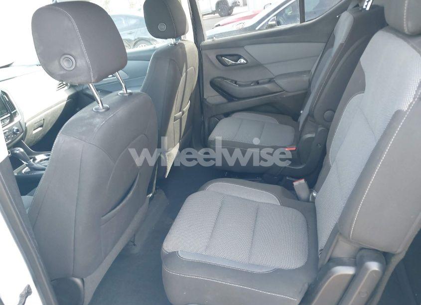 Photo 8 of 2020 Chevrolet Traverse FWD LT CLOTH (VIN 1GNERGKW6LJ322038)