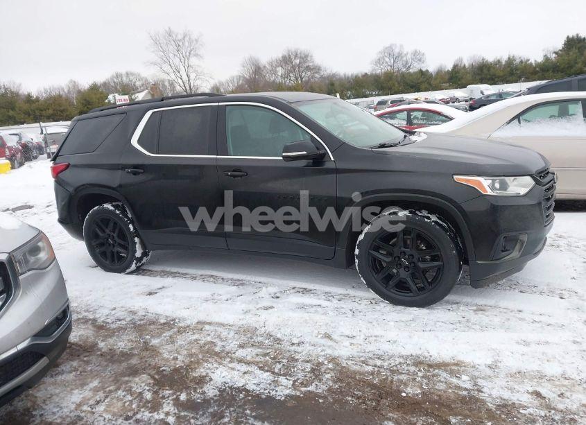 Photo 13 of 2020 Chevrolet Traverse FWD LT CLOTH (VIN 1GNERGKW6LJ327546)