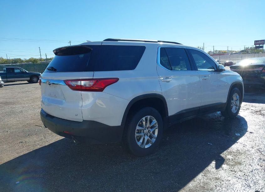 Photo 4 of 2021 Chevrolet Traverse FWD LT CLOTH (VIN 1GNERGKW6MJ100262)