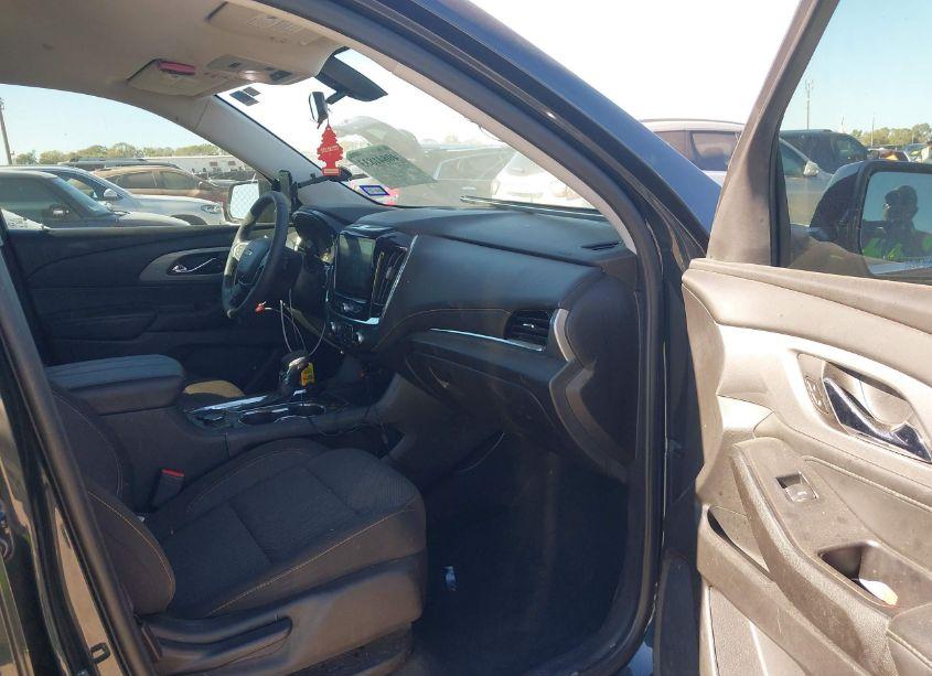 Photo 5 of 2021 Chevrolet Traverse FWD LT CLOTH (VIN 1GNERGKW6MJ203245)