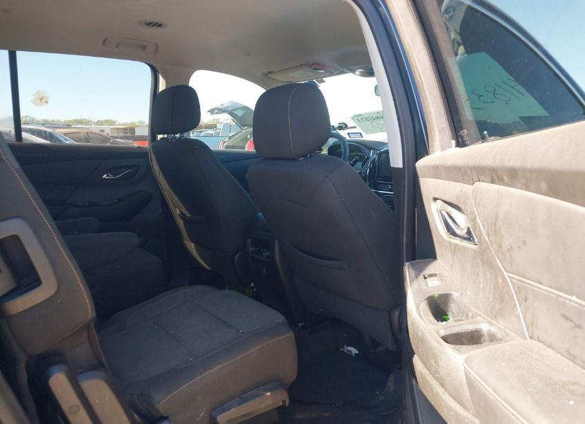 Photo 8 of 2021 Chevrolet Traverse FWD LT CLOTH (VIN 1GNERGKW6MJ203245)