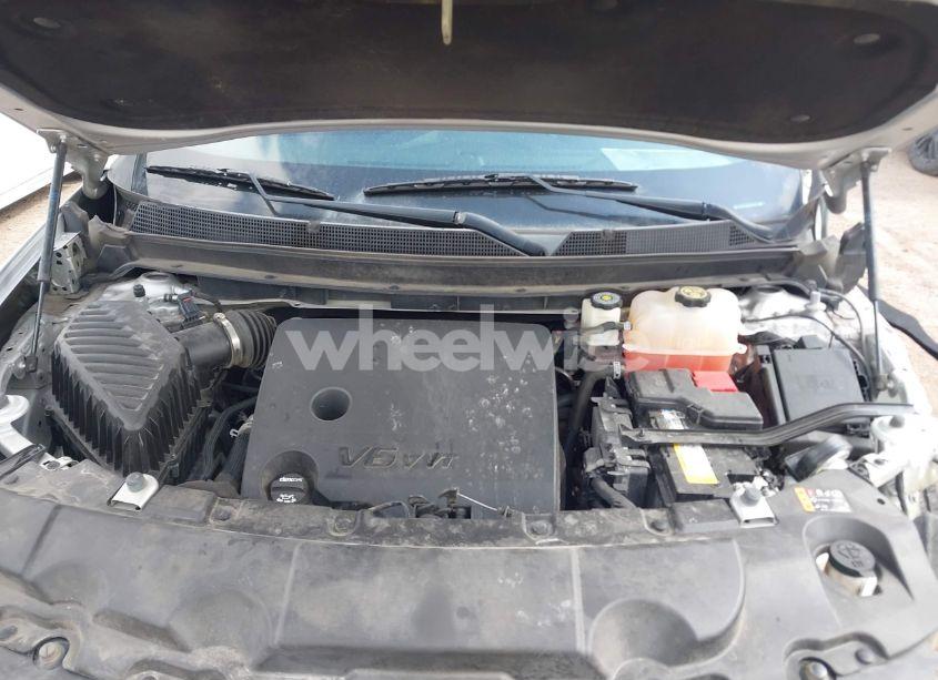 Photo 10 of 2021 Chevrolet Traverse FWD LT CLOTH (VIN 1GNERGKW6MJ206811)
