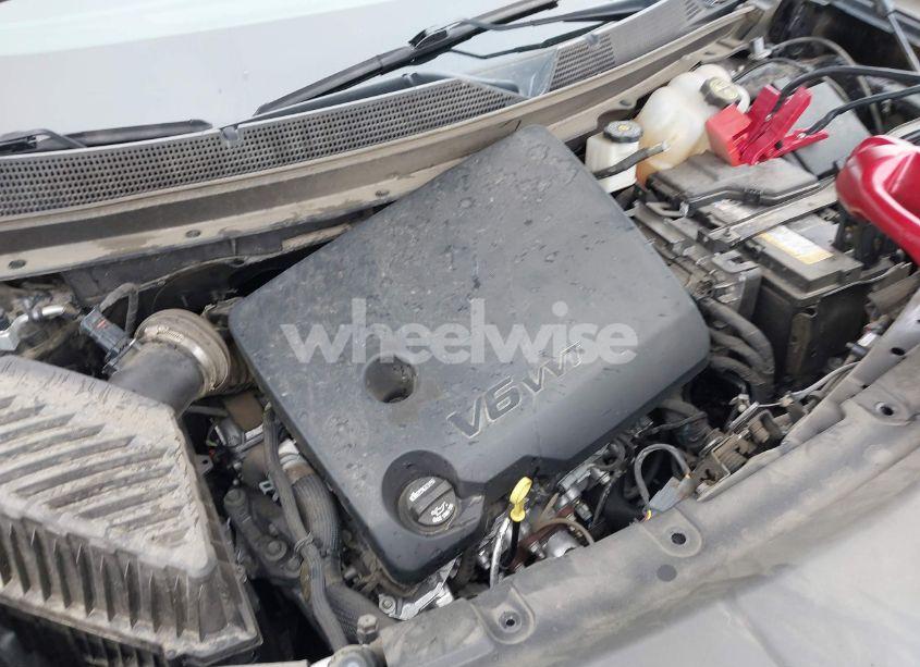 Photo 10 of 2022 Chevrolet Traverse FWD LT CLOTH (VIN 1GNERGKW6NJ106869)