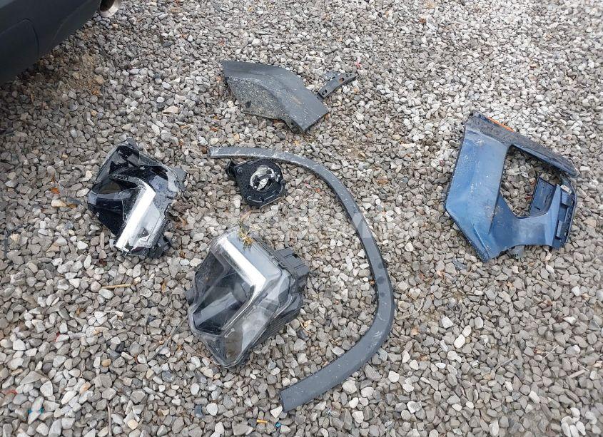 Photo 12 of 2023 Chevrolet Traverse FWD LT CLOTH (VIN 1GNERGKW6PJ300269)