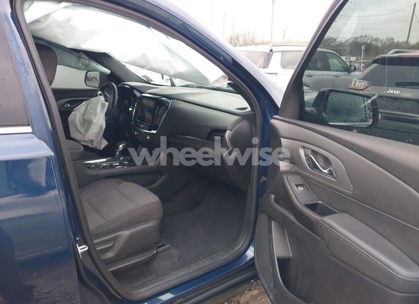 Photo 5 of 2023 Chevrolet Traverse FWD LT CLOTH (VIN 1GNERGKW6PJ300269)