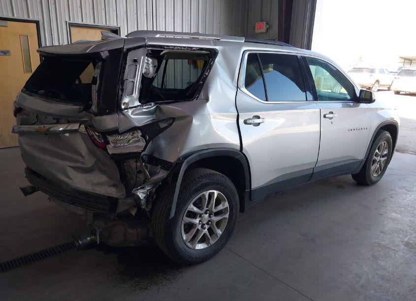 Photo 4 of 2018 Chevrolet Traverse 1LT (VIN 1GNERGKW7JJ119009)