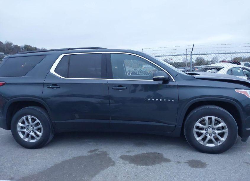 Photo 13 of 2019 Chevrolet Traverse 1LT (VIN 1GNERGKW7KJ114992)