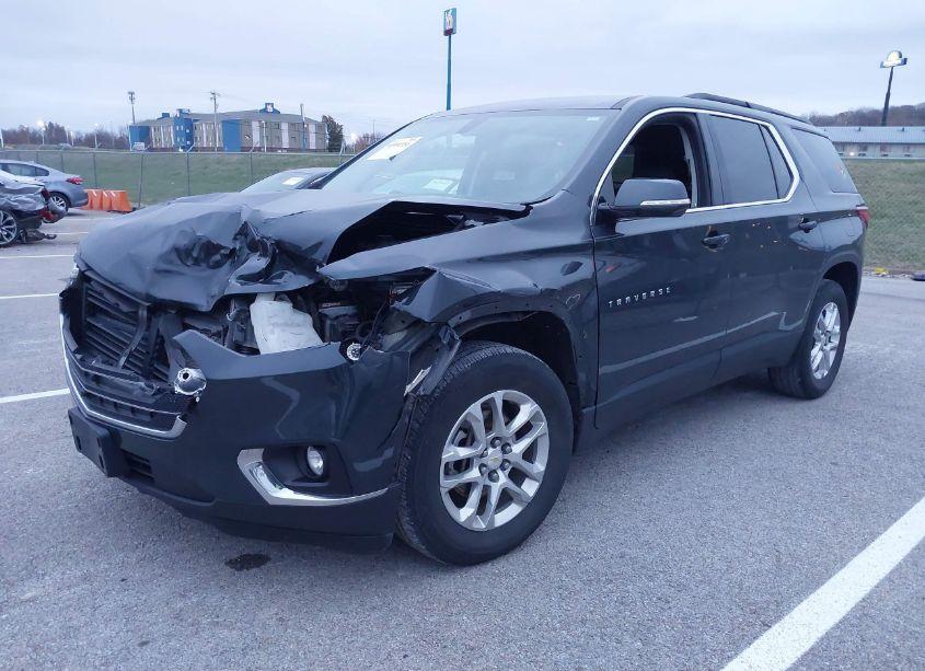 Photo 2 of 2019 Chevrolet Traverse 1LT (VIN 1GNERGKW7KJ114992)