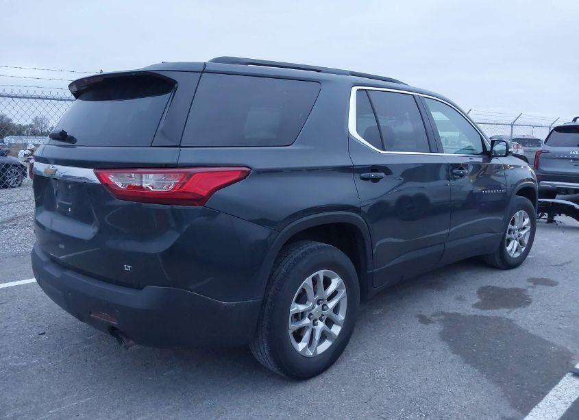 Photo 4 of 2019 Chevrolet Traverse 1LT (VIN 1GNERGKW7KJ114992)