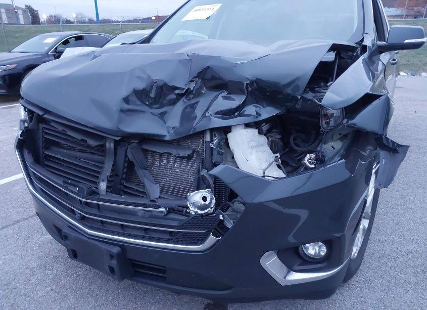 Photo 6 of 2019 Chevrolet Traverse 1LT (VIN 1GNERGKW7KJ114992)