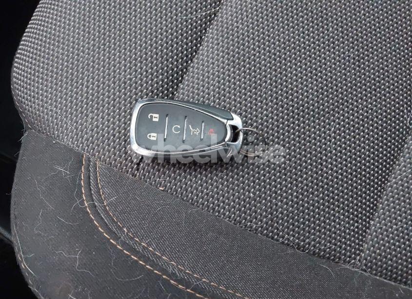 Photo 11 of 2019 Chevrolet Traverse 1LT (VIN 1GNERGKW7KJ190311)