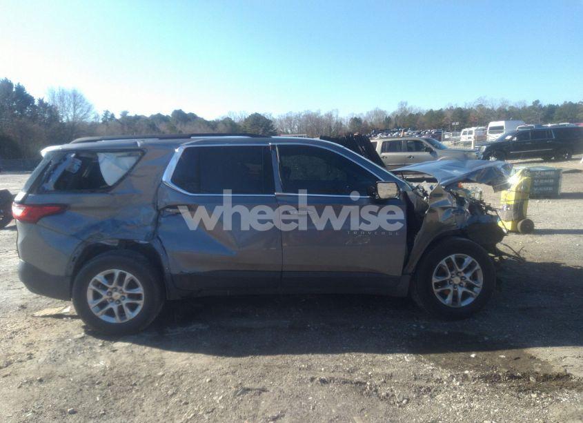 Photo 13 of 2019 Chevrolet Traverse 1LT (VIN 1GNERGKW7KJ233562)